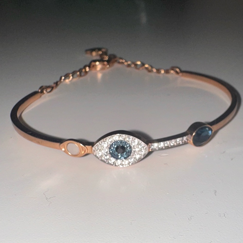 Swarovski Evil Eye Bracelet! Rose gold & crystal